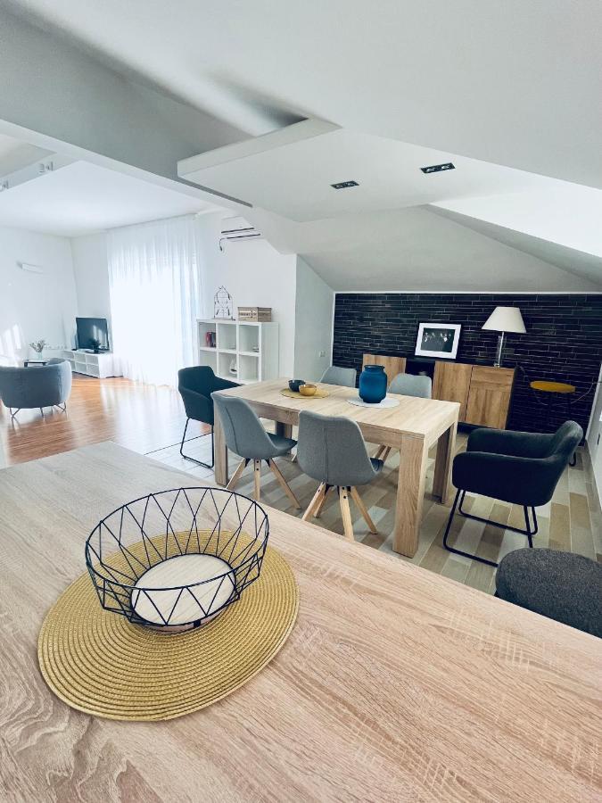 Sky - Beautiful Rooftop With Shared Pool